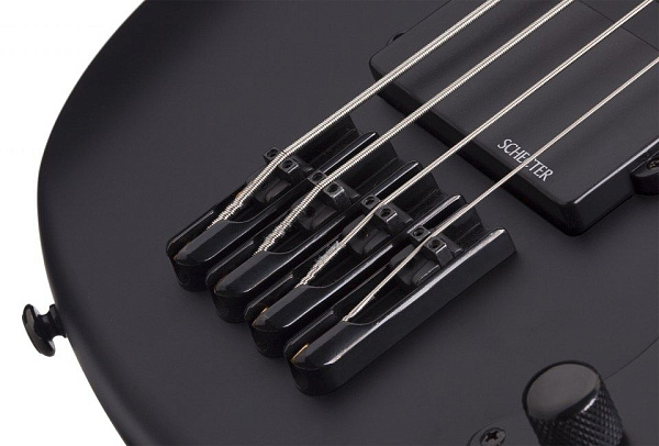 Бас-гитара SCHECTER [STILETTO STEALTH-4 SBK] бас-гитара 4-струнная, корпус: липа, гриф: клен, накладка: палисандр, 24 лада, цвет: Satin Black (SBK)