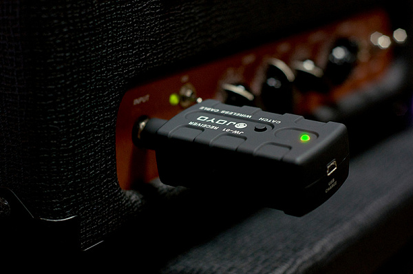 Joyo JW-01 Беспроводной приемо-передающий комплект для гитары