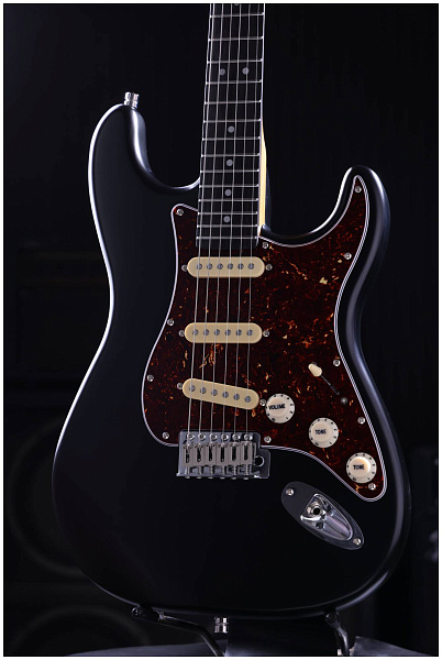 PATINA PS-3 BK - Электрогитара шестиструнная