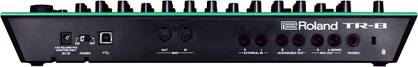 ROLAND TR-8 - Драм-машина
