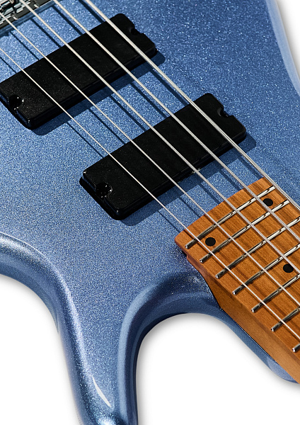 Bosstone BGP-5 MBL - Бас-гитара 5-струнная с чехлом, цвет синий