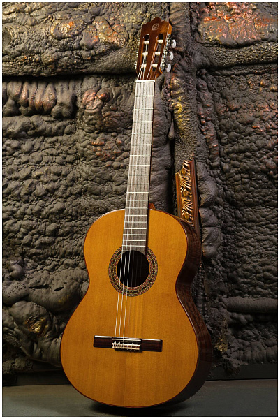 PEREZ 630 Cedar - Гитара классическая 4/4