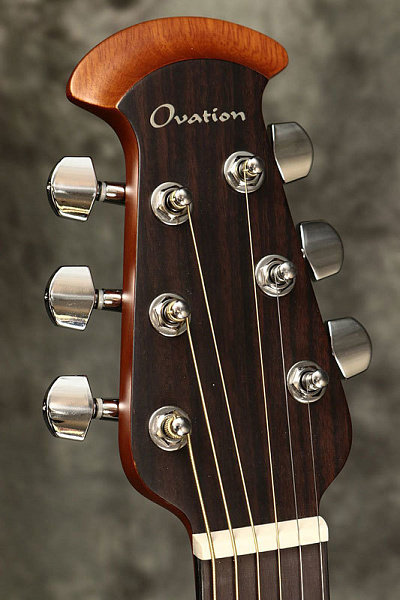 OVATION CE44-RRB Celebrity Elite Mid Cutaway Reversed Redburst - Электроакустическая гитара