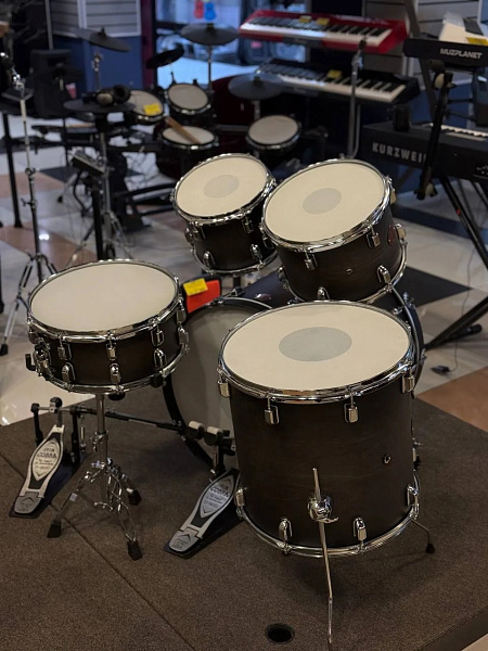 RDF 22/10/12/16/14S  - Ударная установка Black Ash 