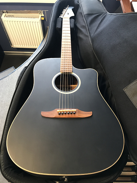 FENDER REDONDO SPECIAL MBK W/BAG Электроакустическая гитара с чехлом (уценённый товар)