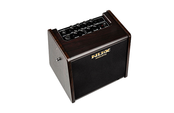 Nux AC-25 Комбоусилитель для акустической гитары, 25Вт, аккумуляторный