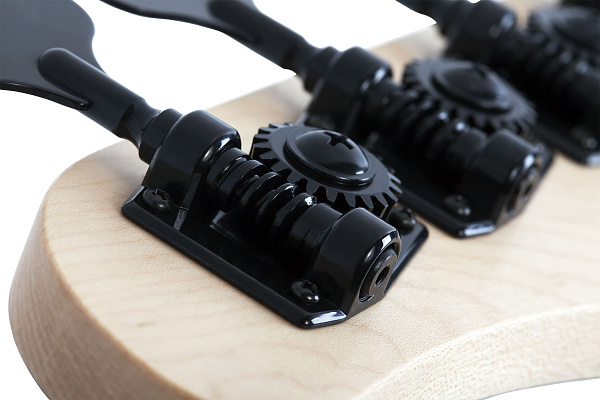 Бас-гитара SCHECTER [J-4 ROSEWOOD FB G.BLK ] бас-гитара 4-струнная, корпус: ольха, гриф: клен, накладка палисандр, на болтах, 21 лад, цвет: Gloss Black (G.BLK)