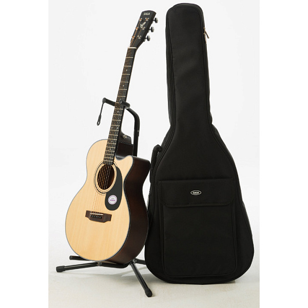 Saga SA600C - Акустическая гитара с чехлом