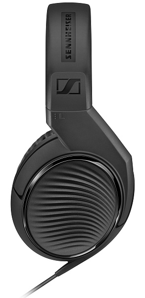Закрытые динамические студийные наушники Sennheiser [HD 200 PRO] Диапазон: 20–20000 Гц, сопротивление: 32 Ом, чувствительность: 108 дБ, вес: 184 г, кабель 2 м (3,5 мм + адаптер 6,3 мм).