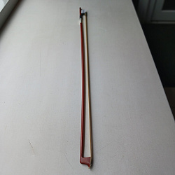 HANS KLEIN HKVB-10 4/4 - Смычок для скрипки круглый