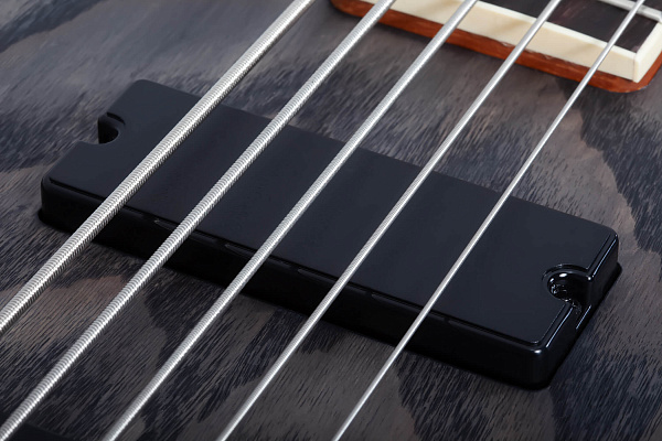 Бас-гитара SCHECTER [C-5 STANDARD CS] бас-гитара 5-струнная, корпус: красное дерево, топ из капа, гриф: печеный клен, накладка: палисандр, 24 лада, цвет Charcoal Satin (CS)