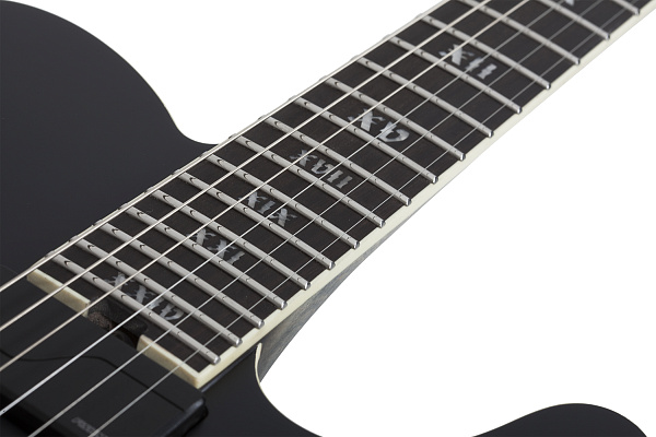 Электрогитара SCHECTER [PT SLS ELITE "EVIL TWIN" SBK] электрогитара 6-струнная, корпус: болотный ясень, топ: огненный клен, гриф: клён/орех/падук, накладка: черное дерево, 24 лада, цвет: Satin Black (SBK)