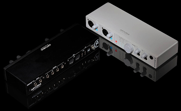 Arturia MiniFuse 4 Black - USB Аудиоинтерфейс