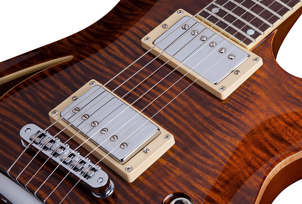 Электрогитара SCHECTER [C-1 E/A CAT'S EYE] электрогитара 6-струнная с пьезо датчиком в бридже, корпус: красное дерево, топ: зебрано, гриф: красное дерево, накладка: черное дерево, 24 лада, цвет: Cat's Eye