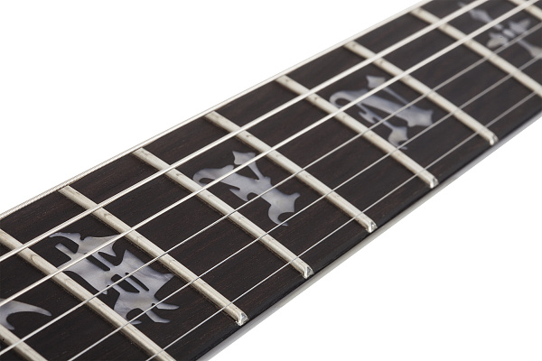 Электрогитара SCHECTER [SYNYSTER STANDARD WHT] электрогитара 6-струнная, корпус: красное дерево, гриф: 3-кусковое красное дерево, накладка: черное дерево, 24 лада, цвет: White (WHT)