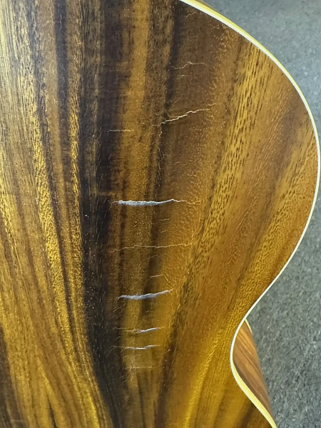 Уценённый товар Sevillia IC-140K NA  - Классическая гитара 4/4, повреждения на задней деке