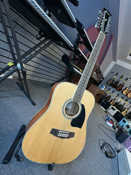Уценённый товар IBANEZ PF1512-NT - Акустическая 12-струнная гитара, повреждение на верхней деке