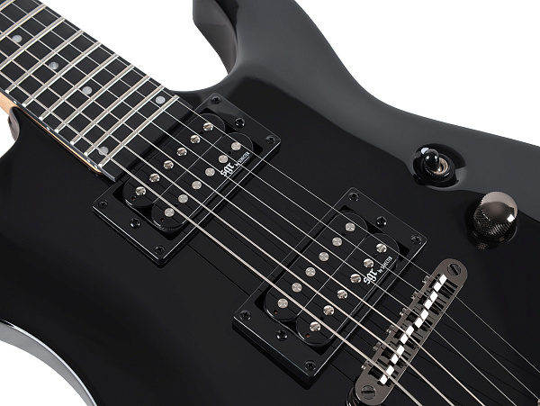 Электрогитара SCHECTER [C-1 SGR BY SCHECTER BLK] электрогитара 6-струнная, с чехлом, корпус: липа, гриф: клен, накладка: палисандр, 24 лада, цвет Black (BLK)