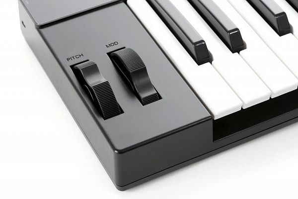 IK MULTIMEDIA IRIG KEYS 37 PRO USB MIDI-клавиатура, 37 клавиш