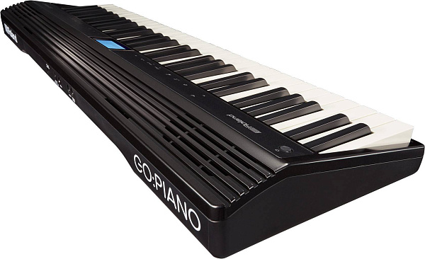 Портативное цифровое пианино ROLAND [GO:PIANO] (61 клавиша) чувствительность к скорости касания, 40 тембров, Bluetooth, метроном, рекордер, эффекты (хорус, реверберация), работа от батареек, вес 3,9 кг.