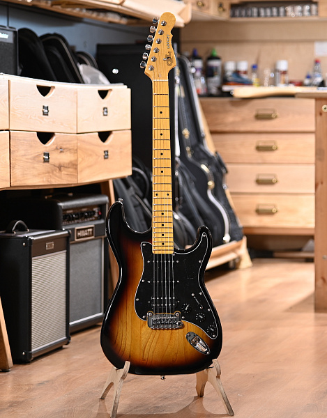 G&L Tribute Legacy HB 3-Tone Sunburst MP - Электрогитара