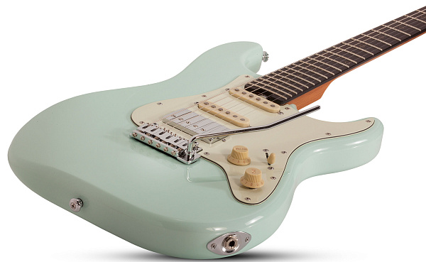Электрогитара SCHECTER [NICK JOHNSTON TRAD-HSS A. FROST] электрогитара 6-струнная, корпус: ольха, гриф: обоженный клён, накладка черное дерево, на болтах, звукосниматели: HSS, 22 лада, цвет: Atomic Frost