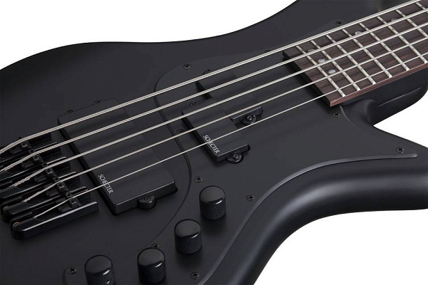 Бас-гитара SCHECTER [STILETTO STEALTH-5 SBK] бас-гитара 5-струнная,  корпус: липа, гриф: клен, накладка: палисандр, 24 лада, цвет: Satin Black (SBK)