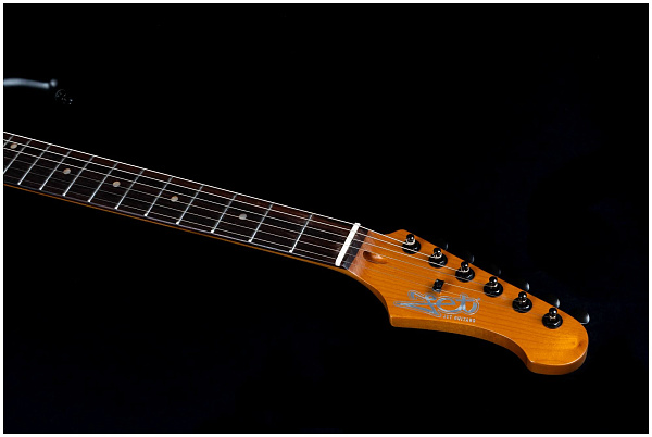JET JS-400 MBK R - Электрогитара шестиструнная