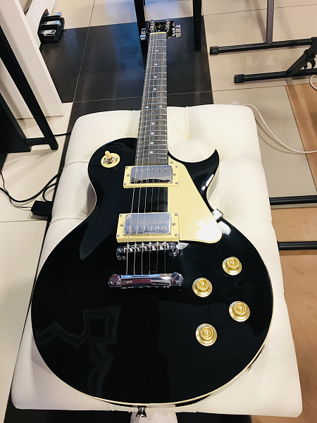 Encore E99BLK электрогитара, форма Les Paul, HH (уценённый товар)