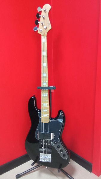 Sqoe SJB680 BK Set комплект, бас-гитара