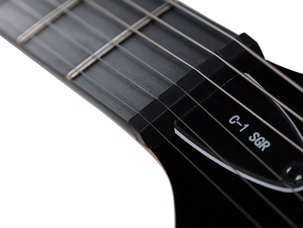 Электрогитара SCHECTER [C-1 SGR BY SCHECTER BLK] электрогитара 6-струнная, с чехлом, корпус: липа, гриф: клен, накладка: палисандр, 24 лада, цвет Black (BLK)