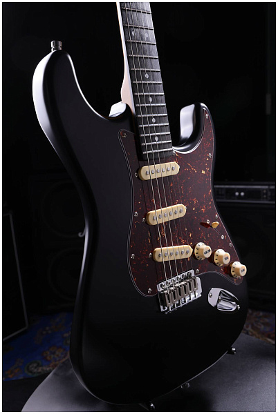 PATINA PS-3 BK - Электрогитара шестиструнная