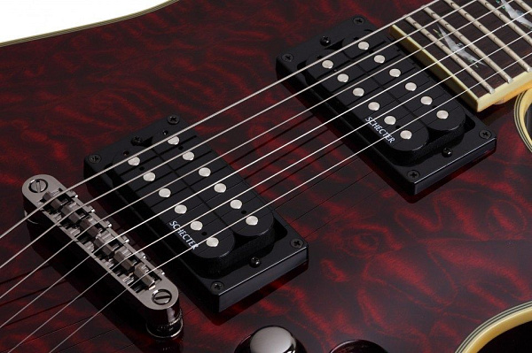 Электрогитара SCHECTER [OMEN EXTREME-6 BCH] электрогитара 6-струнная, корпус: красное дерево, топ: стеганый клен, гриф: клен, накладка: палисандр, 24 лада, цвет: Black Cherry (BCH)