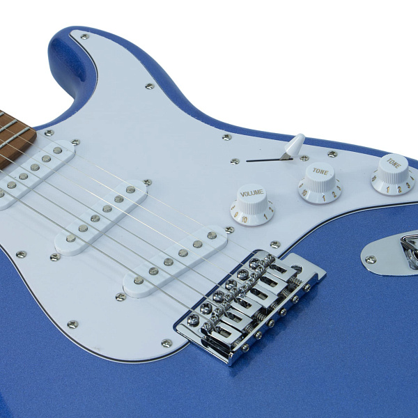 Bosstone SG-03 V.2 BL - Электрогитара Stratоcaster с чехлом, цвет синий