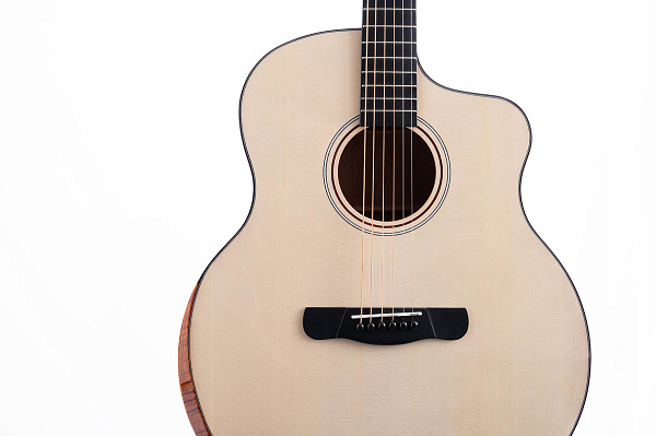Aion Q30 - Акустическая гитара 