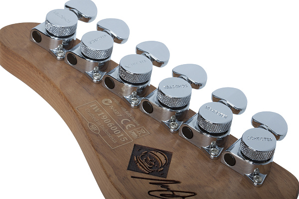 Электрогитара SCHECTER [NICK JOHNSTON TRAD-HSS A. FROST] электрогитара 6-струнная, корпус: ольха, гриф: обоженный клён, накладка черное дерево, на болтах, звукосниматели: HSS, 22 лада, цвет: Atomic Frost