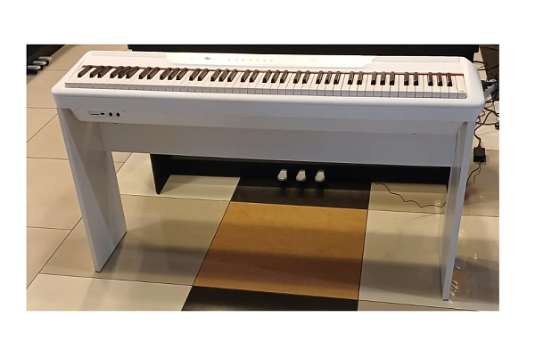 MUZPLANET WS-20WH - Стойка деревянная