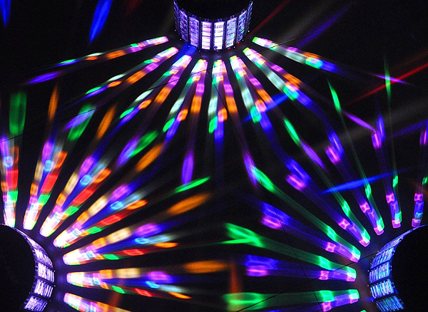 INVOLIGHT VENTUS II - LED световой эффект, 9х 3Вт RGB, DMX-512