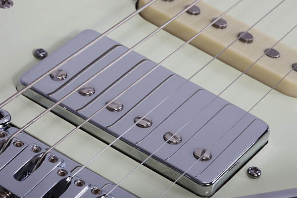 Электрогитара SCHECTER [NICK JOHNSTON TRAD-HSS A. INK] электрогитара 6-струнная, корпус: ольха, гриф: обоженный клён, накладка черное дерево, на болтах, звукосниматели: HSS, 22 лада, цвет: Atomic Inc