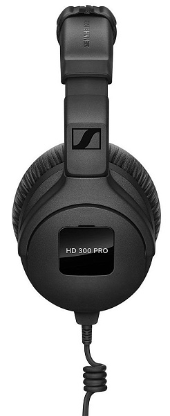 Закрытые динамические мониторные наушники Sennheiser [HD 300 PRO] Диапазон: 6–25000 Гц, импеданс: 64 Ом, чувствительность: 108 дБ, вес: 297 г, кабель 1,55 м (3,5 мм + адаптер 6,3 мм).