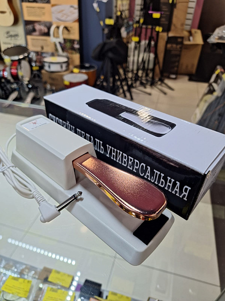 UNIQKEYS SP-GPT-W-PKGD - Педаль сустейн рояльного типа, белый/розовое золото