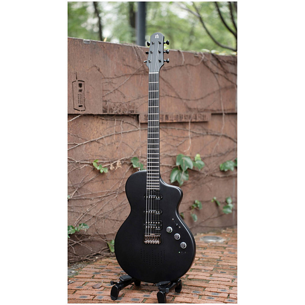 NEBULA SEEKER Cosmic Black Смарт электрогитара со встроенным процессором