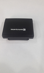 Beyerdynamic 974584 Крышка батарейного отсека для поясного передатчика TS