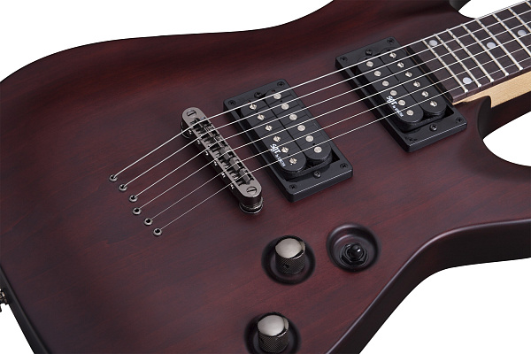 Электрогитара SCHECTER [C-1 SGR BY SCHECTER WSN] электрогитара 6-струнная, с чехлом, корпус: липа, гриф: клен, накладка: палисандр, 24 лада, цвет Walnut Satin (WSN)