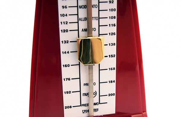 MUSEDO M-20-RD Метроном механический, красный